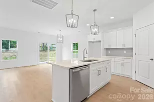 445 Contentment Ct, Kannapolis, NC 28083 - Photo 5