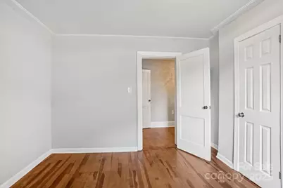 301 E Lee Avenue, Bessemer City, NC 28016 - Photo 29