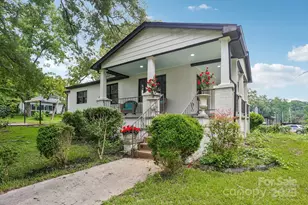 301 E Lee Ave, Bessemer City, NC 28016 - Photo 1