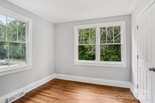 301 E Lee Ave, Bessemer City, NC 28016 - Photo 33