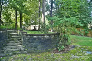 911 Fanning Bridge Rd, Fletcher, NC 28732 - Photo 25