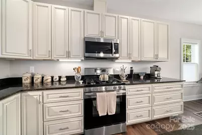 9 Vedder Way, Swannanoa, NC 28778 - Photo 11