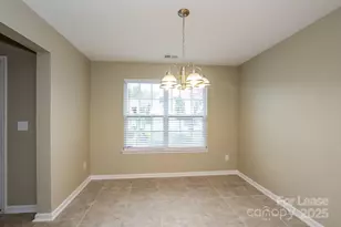1934 Summit Ridge Ln, Kannapolis, NC 28083 - Photo 5