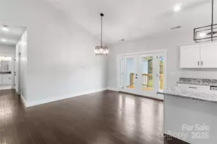 60 Gin's Ln, Mars Hill, NC 28754 - Photo 15