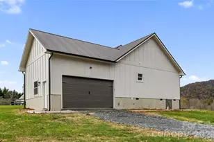 60 Gin's Ln, Mars Hill, NC 28754 - Photo 9