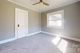 882 Poison Cove Rd, Clyde, NC 28721 - Photo 17