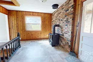 882 Poison Cove Rd, Clyde, NC 28721 - Photo 15