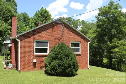 882 Poison Cove Road, Clyde, NC 28721 - Photo 3