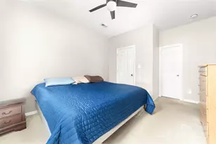 4313 Eaves Ln, Charlotte, NC 28215 - Photo 13