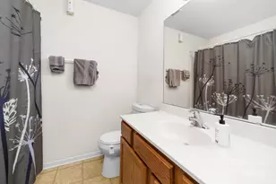 4313 Eaves Ln, Charlotte, NC 28215 - Photo 19