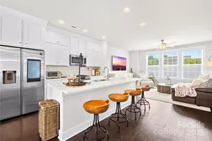 546 Amalfi Dr, Davidson, NC 28036 - Photo 1