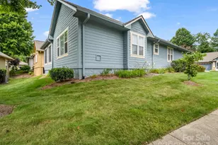 27 Gray Wolf Ln, Hendersonville, NC 28792 - Photo 33