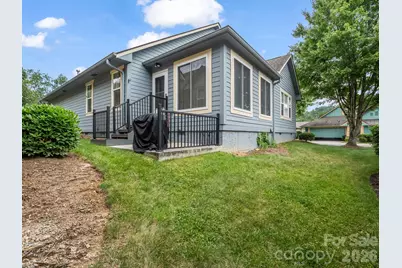 27 Gray Wolf Lane, Hendersonville, NC 28792 - Photo 35