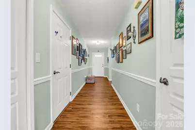 27 Gray Wolf Lane, Hendersonville, NC 28792 - Photo 7