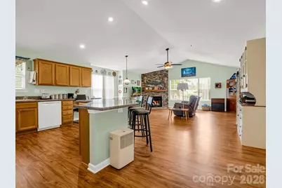 27 Gray Wolf Lane, Hendersonville, NC 28792 - Photo 11