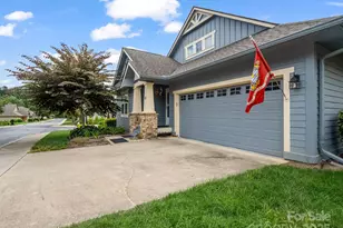 27 Gray Wolf Ln, Hendersonville, NC 28792 - Photo 29