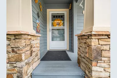 27 Gray Wolf Lane, Hendersonville, NC 28792 - Photo 5