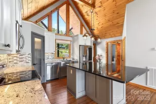 26 Lakeview Trl, Nebo, NC 28761 - Photo 19