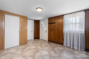 71 14th St SE, Hickory, NC 28602 - Photo 15