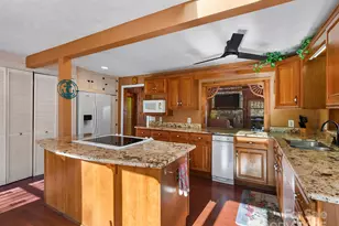 20 Fairview Heights Dr, Hendersonville, NC 28739 - Photo 15