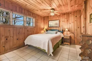 20 Fairview Heights Dr, Hendersonville, NC 28739 - Photo 17