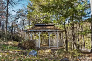 20 Fairview Heights Dr, Hendersonville, NC 28739 - Photo 33