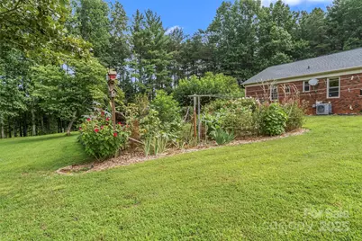 2423 Warrior Fork Trail, Morganton, NC 28655 - Photo 31