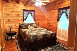 184 N Poplar Dr, Lake Lure, NC 28746 - Photo 19