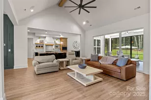 4465 Brancer Ln, Lincolnton, NC 28092 - Photo 9