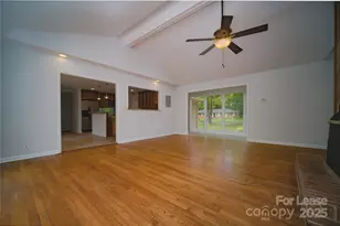 1123 Lynbrook Dr, Charlotte, NC 28211 - Photo 3