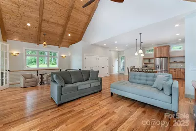 326 Golden Valley Drive, Hendersonville, NC 28792 - Photo 7