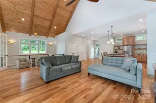 326 Golden Valley Dr, Hendersonville, NC 28792 - Photo 7