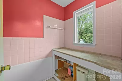 2960 Dale Earnhardt Boulevard, Kannapolis, NC 28083 - Photo 17