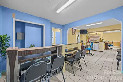 2960 Dale Earnhardt Boulevard, Kannapolis, NC 28083 - Photo 11