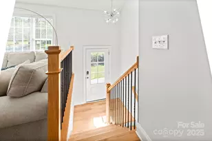 4816 Fairheath Rd, Charlotte, NC 28210 - Photo 9