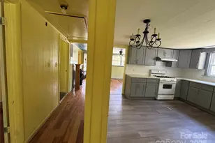 111 Kenneth Cooper Rd, Whittier, NC 28789 - Photo 13