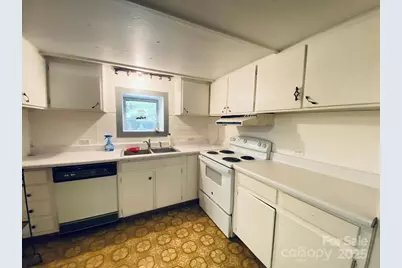 15 Valor Road, Glenville, NC 28736 - Photo 5