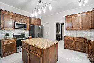 502 N Elm St, Marshville, NC 28103 - Photo 5