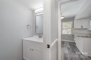 5915 Bluebonnet Rd, Charlotte, NC 28212 - Photo 13