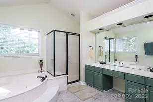 6207 Glencairn Ct, Charlotte, NC 28269 - Photo 19