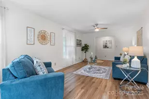 1071 12th Ave NW, Hickory, NC 28601 - Photo 7