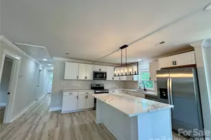 142 S Morrow Ave, Albemarle, NC 28001 - Photo 9