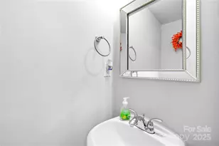 911 Wilson W Lee Blvd, Statesville, NC 28677 - Photo 19