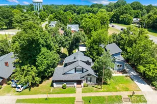 911 Wilson W Lee Blvd, Statesville, NC 28677 - Photo 35