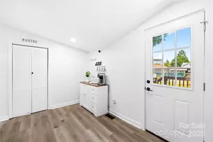 911 Wilson W Lee Blvd, Statesville, NC 28677 - Photo 15