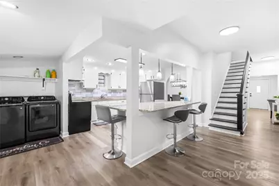 911 Wilson W Lee Boulevard, Statesville, NC 28677 - Photo 13