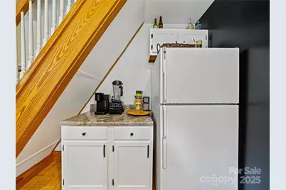 11 Pinewood Road, Asheville, NC 28805 - Photo 11