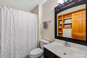 11 Pinewood Rd, Asheville, NC 28805 - Photo 13