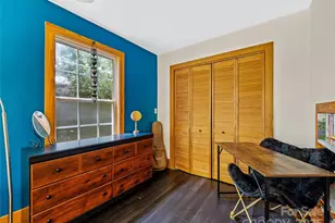 11 Pinewood Rd, Asheville, NC 28805 - Photo 15