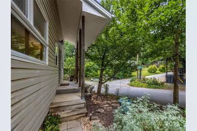11 Pinewood Road, Asheville, NC 28805 - Photo 31